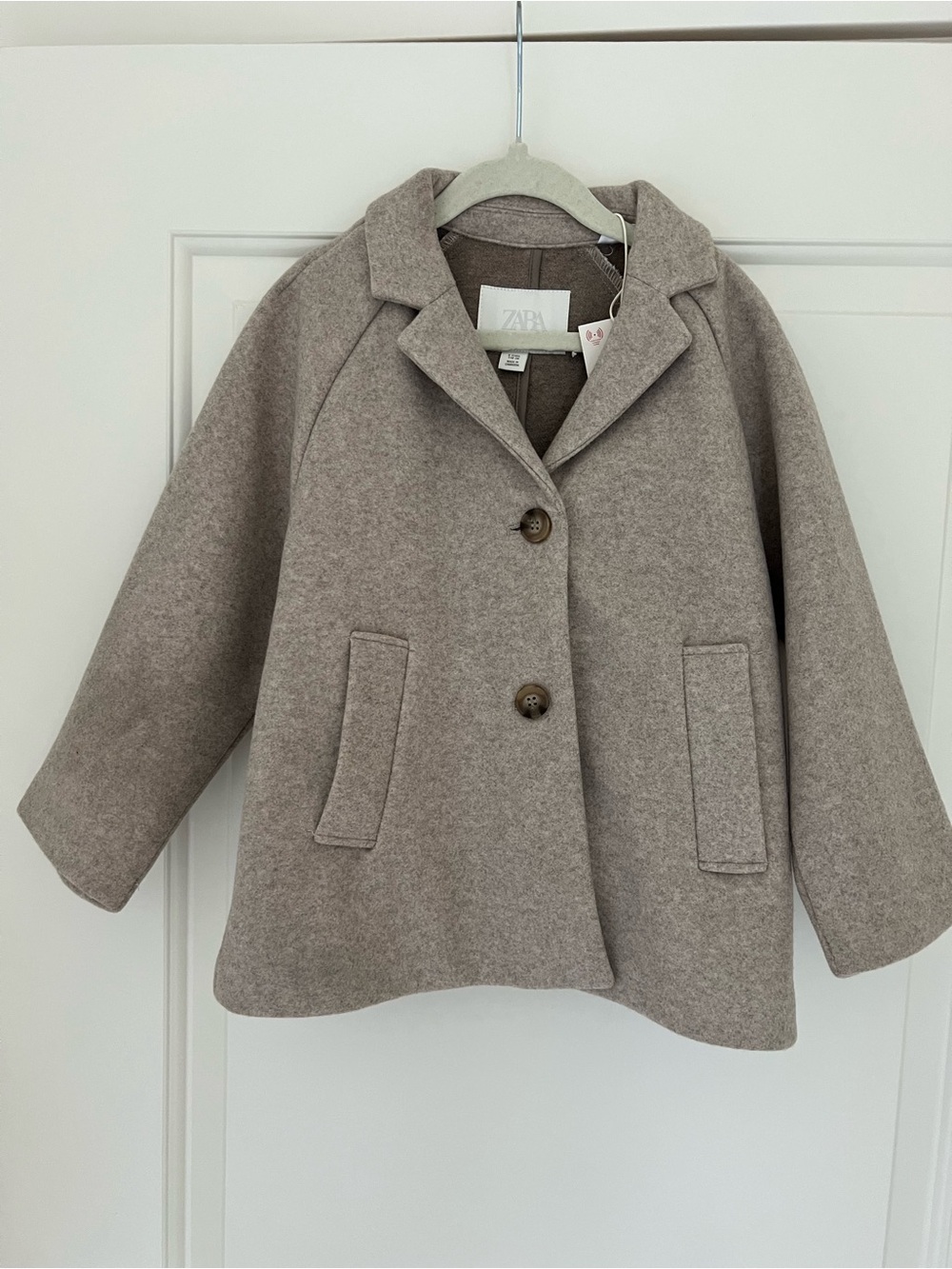 NWT Zara Kids Beige Jacket, size 5 boys